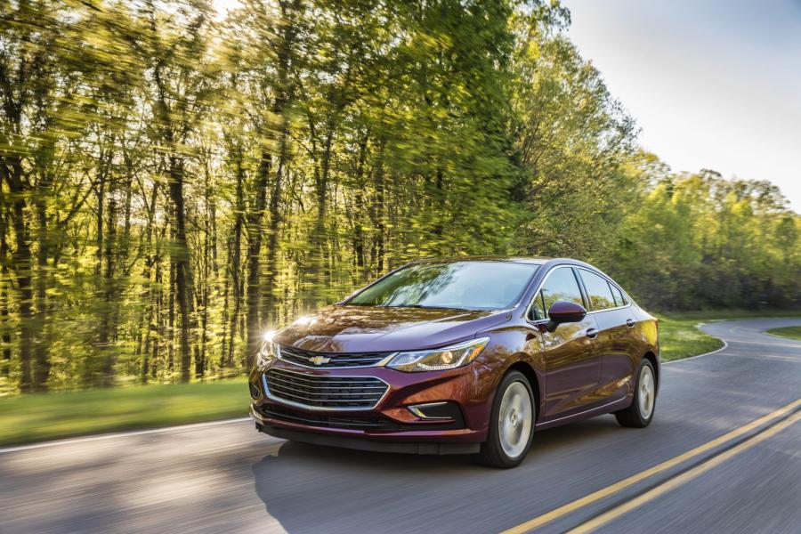  Chevrolet Cruze Premier 2016 года  (фото 3 из 19)